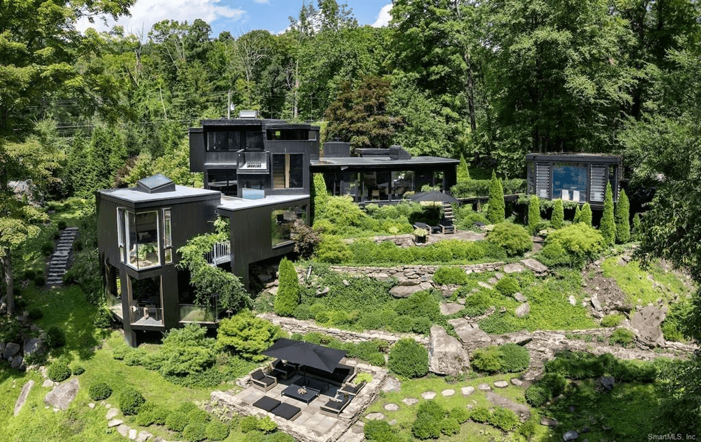 Five Cornwall Transactions Reveal What Luxury Buyers Truly Seek