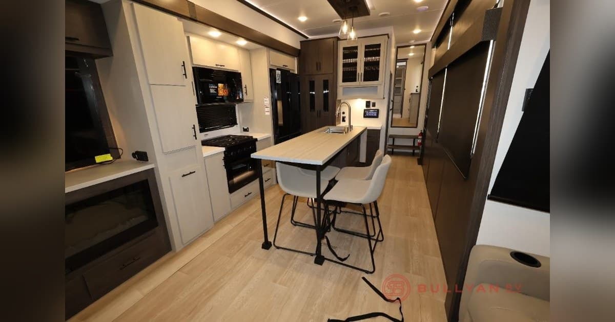 Bullyan RV Expands Camper Inventory to Meet Duluth Area Demand