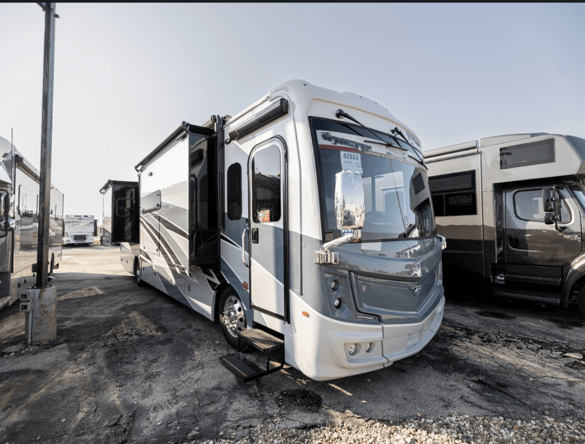 McKee RV Continues to Serve Midwest RV Buyers and Owners with Thor Motor Coach Inventory and Expert Service in Perry, Iowa