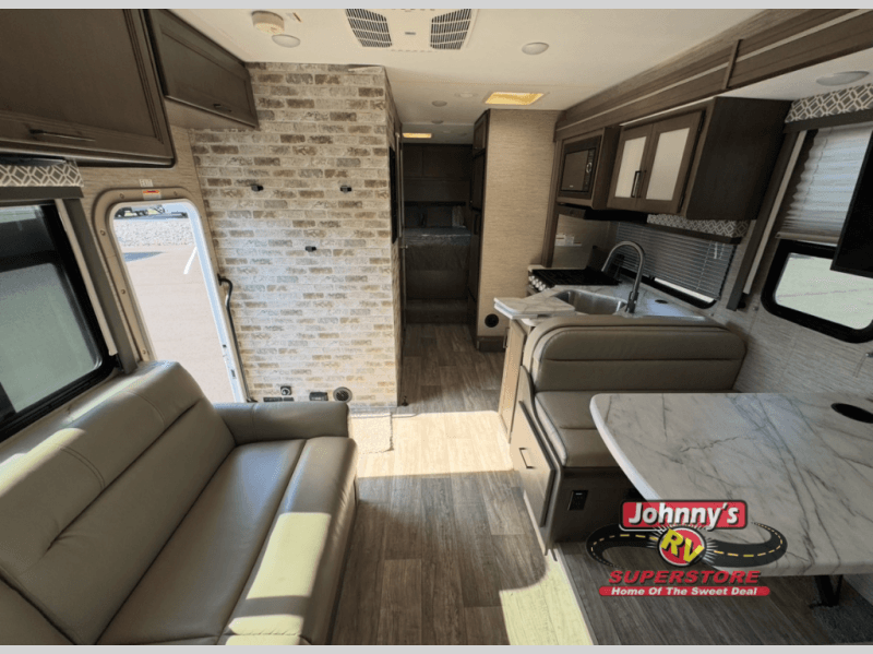 Updated RV Inventory at Johnny's RV Superstore Reflects Market Activity in Alabama
