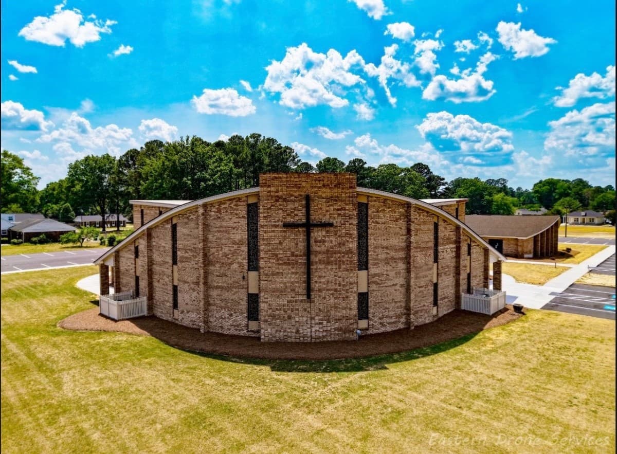 Pastor Rick Barnes Leads Glad Tidings Church in Dunn, NC, Extending Invitation to Families Seeking Biblical Teaching and Community